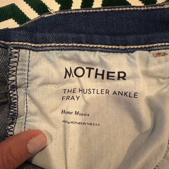 MOTHER The Hustler Ankle Fray Home Movies - Picture 2 of 5
